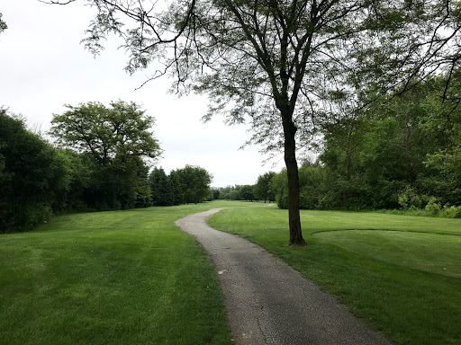 Public Golf Course «Deerfield Golf Club and Learning Center», reviews and photos, 1201 Saunders Rd, Riverwoods, IL 60015, USA