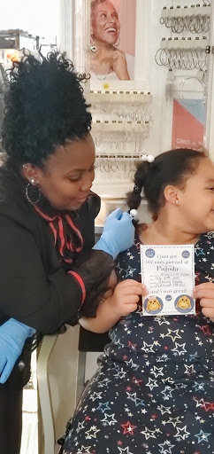 Explore japanese geisha tattoo ideas, creative tattoo ideas in Columbus, available at Banter by Piercing Pagoda