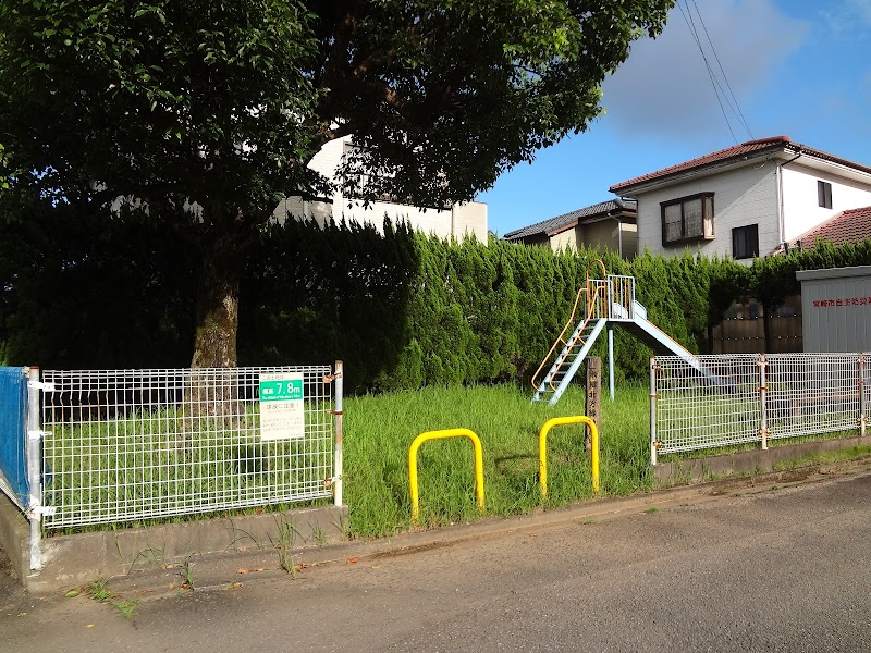 本郷北方緑地広場