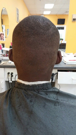 Barber Shop «Centreville Crossing Barber Shop», reviews and photos, 13826 Braddock Rd, Centreville, VA 20121, USA