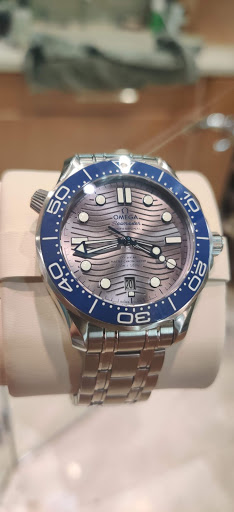 Watch Store «OMEGA Boutique - Houston Galleria», reviews and photos, 5015 Westheimer Rd, Houston, TX 77056, USA