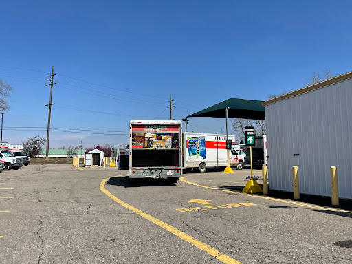 RV Storage Facility «U-Haul Moving & Storage of Ypsilanti», reviews and photos, 2714 Washtenaw Ave, Ypsilanti, MI 48197, USA