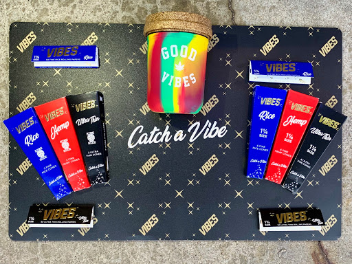 Tobacco Shop «Smoke Shop Guys», reviews and photos, 4843 Dempster St, Skokie, IL 60077, USA