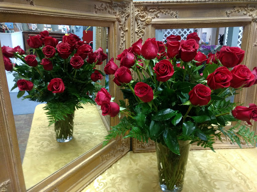 Florist «Backstage Florist», reviews and photos, 2010 N Plano Rd, Richardson, TX 75082, USA