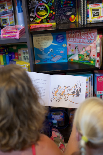 Book Store «Changing Hands Bookstore», reviews and photos, 300 W Camelback Rd, Phoenix, AZ 85013, USA