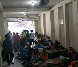 warung nasi pecel \