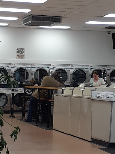 Dry Cleaner «Sunlight Cleaners & Laundromat - Grove City», reviews and photos, 3086 Southwest Blvd, Grove City, OH 43123, USA