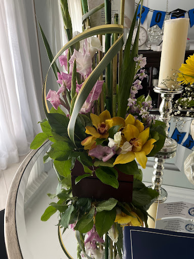 Florist «Sunrise Greenery», reviews and photos, 10025 Sunset Strip, Sunrise, FL 33322, USA