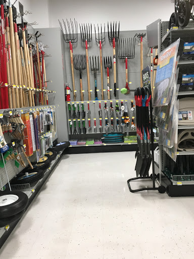 Animal Feed Store «Wilco Farm Store», reviews and photos, 3285 Commercial St SE, Salem, OR 97302, USA