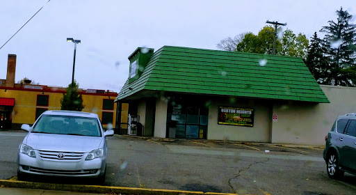 Tobacco Shop «Burton Heights Smoke Shop», reviews and photos, 1970 Division Ave S, Grand Rapids, MI 49507, USA