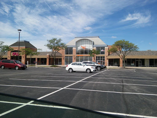 Discount Store «Discount Fashion Warehouse Dublin», reviews and photos, 6599 Dublin Center Dr, Dublin, OH 43017, USA