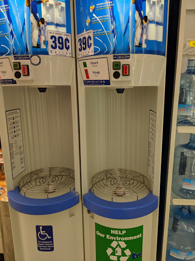 Grocery Store «Save-A-Lot», reviews and photos, 661 E 24th St #810, Holland, MI 49423, USA