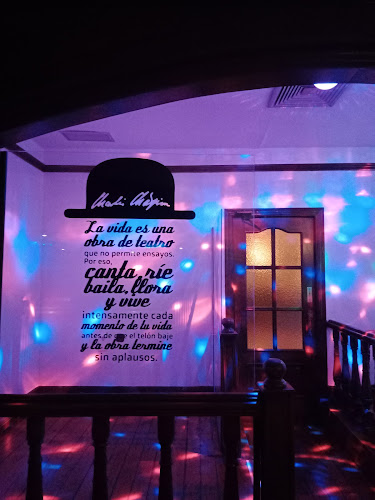 Karaoke Cantarina Musical Pub