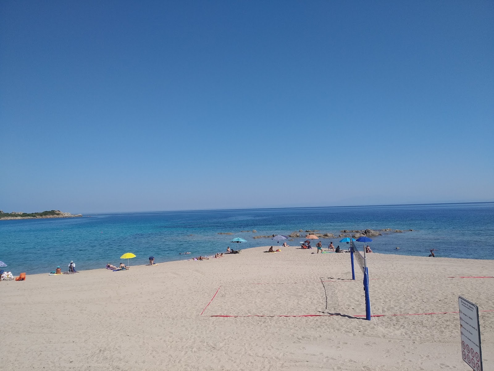 Fotografie cu Spiaggia di Vignola - locul popular printre cunoscătorii de relaxare