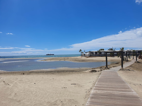 Plage de Manovi
