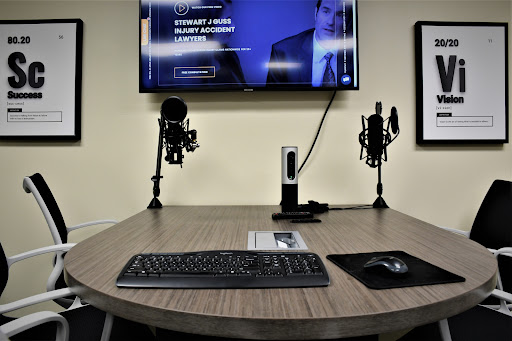 Personal Injury Attorney «Stewart J. Guss, Attorney At Law», reviews and photos