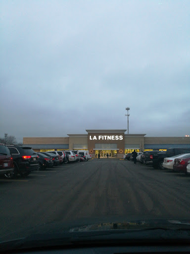 Gym «LA Fitness», reviews and photos, 7650 S Barrington Rd, Hanover Park, IL 60133, USA