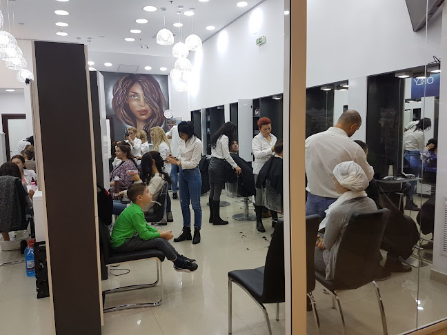 class Back, back, back (part battery 231 opinii despre Salon coafor Eva Beauty Drumul Taberei (Coafor) în  București
