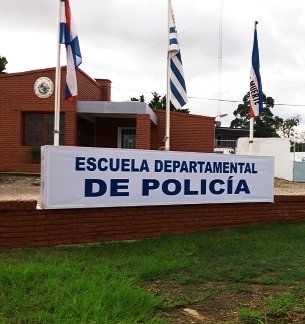 Opiniones de Escuela Departamental de Policia de Lavalleja en Minas - Escuela