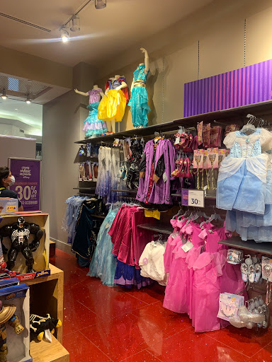 Toy Store «Disney Store», reviews and photos, 2000 Willowbrook Dr, Houston, TX 77070, USA