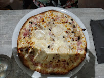 Pizza du Restaurant Le Bistro (anciennement Pizzeria Pizz'Alté) à Chasseneuil-du-Poitou - n°15