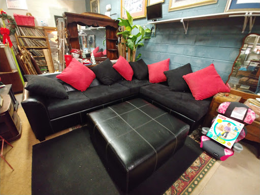 Used Furniture Store «S&S Flea Market», reviews and photos, 251 Albright Rd, Rock Hill, SC 29730, USA