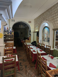 Photo n°96 de Les Cèdres du Liban Paris à Paris ()