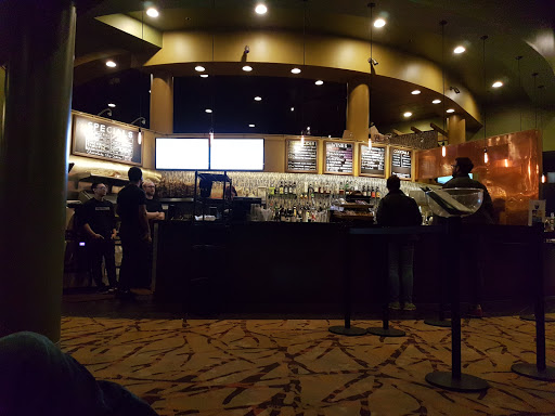 Movie Theater «AMC Seattle 10», reviews and photos, 4500 9th Ave NE, Seattle, WA 98105, USA