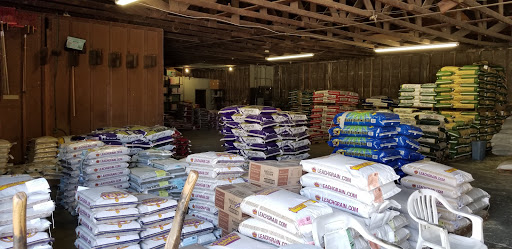 Animal Feed Store «Lomita Feed Store», reviews and photos, 24403 Narbonne Ave, Lomita, CA 90717, USA