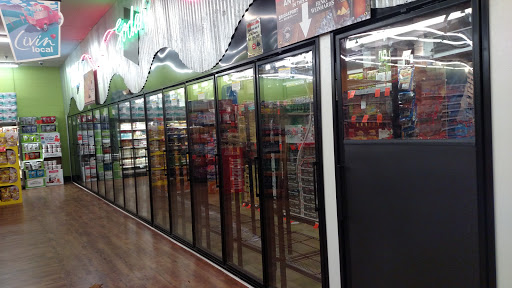 Grocery Store «Harvest Market Estacada», reviews and photos, 280 N Broadway St, Estacada, OR 97023, USA