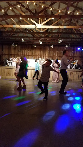 Wedding Venue «The Pick Inn», reviews and photos, 550 Zieglers Fort Rd, Gallatin, TN 37066, USA