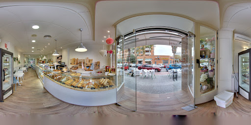 Cafeteria Pastelería Carala