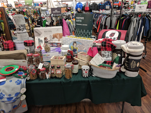 Shopping Mall «Berkshire Shopping Center», reviews and photos, 67 Newtown Rd, Danbury, CT 06810, USA