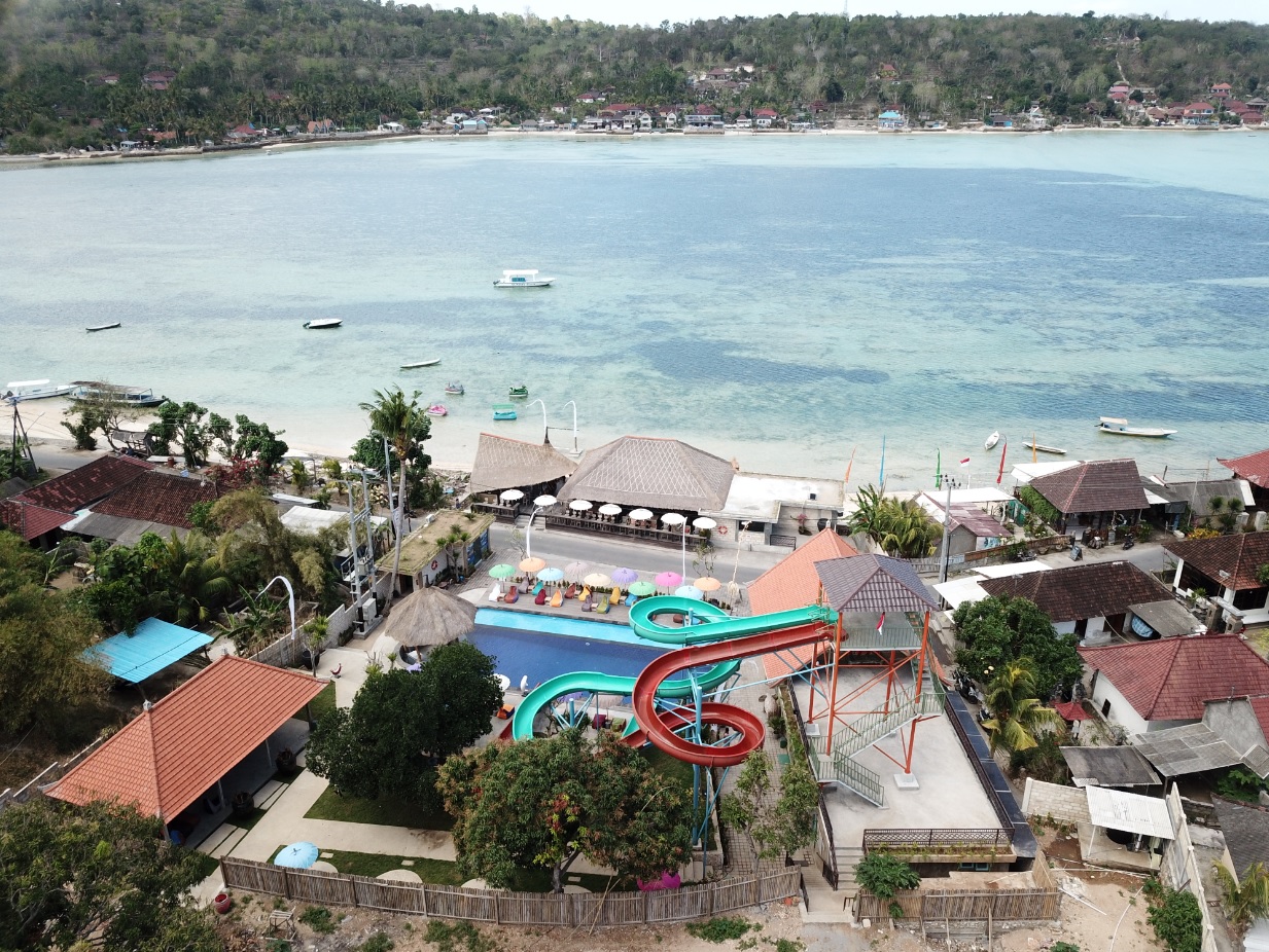Foto di Sunday Beach Lembongan area del resort sulla spiaggia