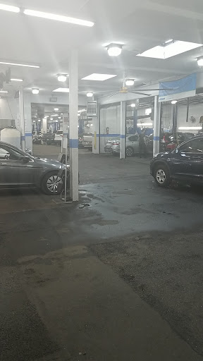 Car Dealer «Plaza Auto Mall», reviews and photos, 2740 Nostrand Ave, Brooklyn, NY 11210, USA