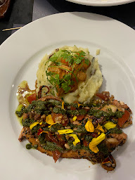 Photo n°61 de L'OSMOSE RESTAURANT à La Roquette-sur-Siagne ()