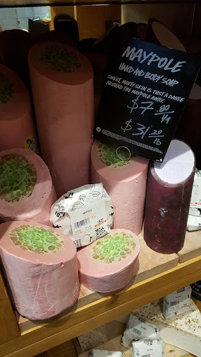 Cosmetics Store «Lush Cosmetics», reviews and photos, 303 Memorial City Way, Houston, TX 77024, USA