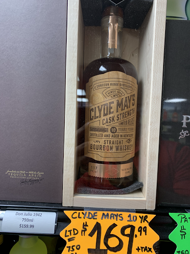 Liquor Store «19 Wine & Spirits», reviews and photos, 101 Verdae Blvd #190, Greenville, SC 29607, USA