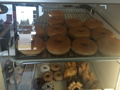 Donut Shop «Donut City», reviews and photos, 20941 Norwalk Blvd, Lakewood, CA 90715, USA