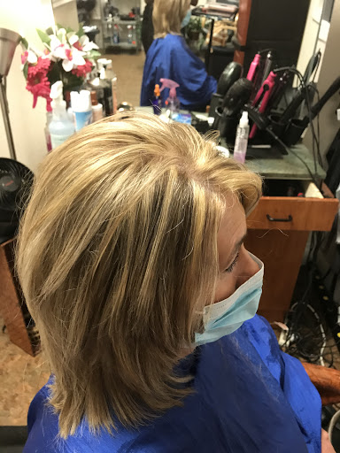 Beauty Salon «Classic Beauty Salon & Spa», reviews and photos, 6207 Cottage Hill Rd, Mobile, AL 36609, USA