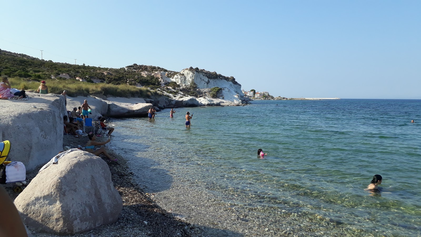Valokuva Sulucadere Plajiista. pinnalla kevyt kivi:n kanssa