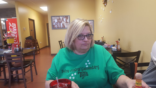 Cell Phone Store «AT&T Authorized Retailer», reviews and photos, 318 DURAN Dr, Shelbyville, IN 46176, USA