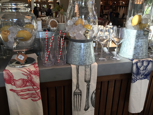 Furniture Store «Pottery Barn», reviews and photos, 800 Stanford Shopping Center, Palo Alto, CA 94304, USA