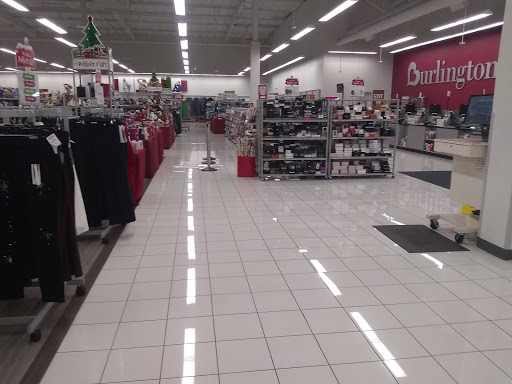 Clothing Store «Burlington Coat Factory», reviews and photos, 17500 Southcenter Pkwy, Tukwila, WA 98188, USA