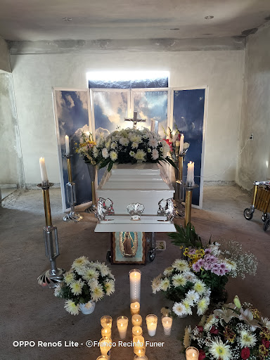 Franco Recinto Funeral en Comonfort
