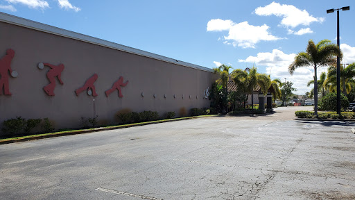 Bowling Alley «Stuart Bowl - Lanes & Lounge», reviews and photos, 1638 SE Federal Hwy, Stuart, FL 34994, USA
