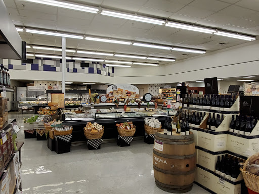 Grocery Store «Rice Epicurean Markets», reviews and photos, 2020 Fountain View Dr, Houston, TX 77057, USA