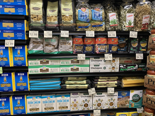 Grocery Store «Harvest Field Market», reviews and photos, 350 S Broadway, Tarrytown, NY 10591, USA