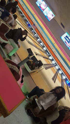 Bowling Alley «Donelson Bowling Center», reviews and photos, 117 Donelson Pike, Nashville, TN 37214, USA