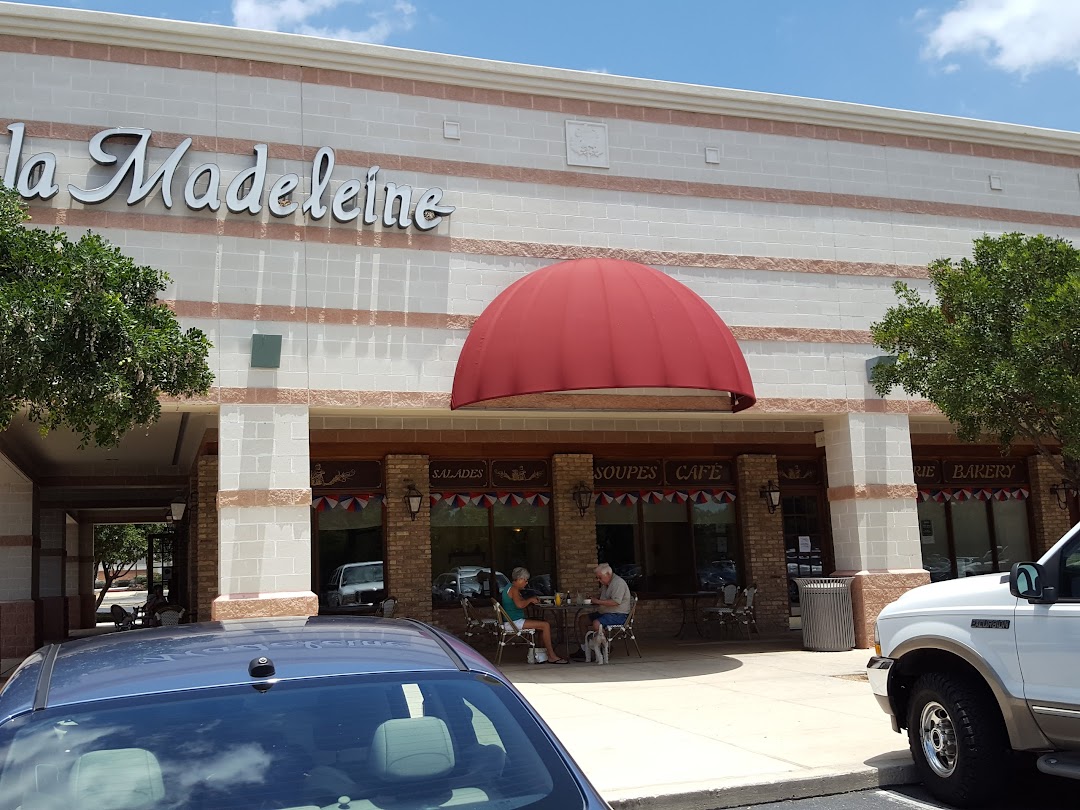 la Madeleine French Bakery & Cafe Northwoods
